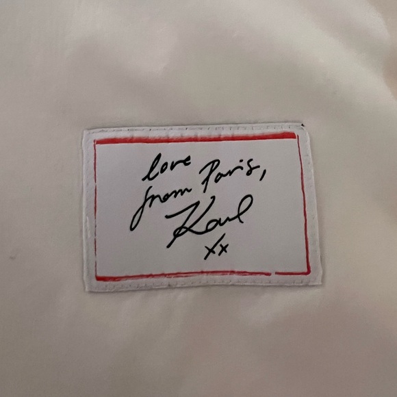 White Graphic Woman’s Blouse - Picture 4 of 5